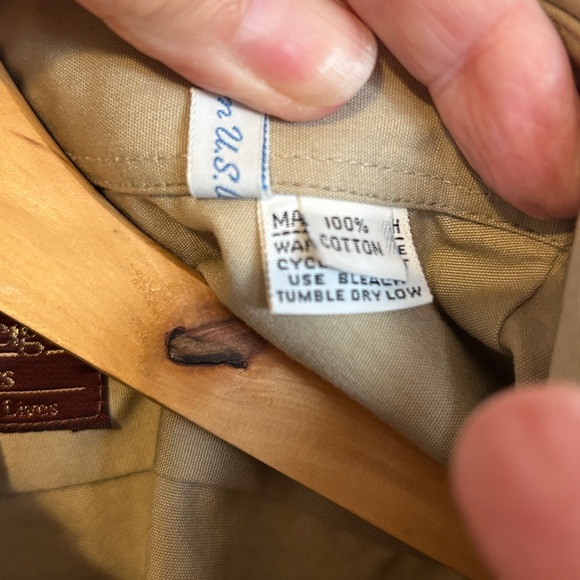 Willis & Geiger Men's Khaki hunting Shirt.Size L.Preowned, good condition - Picture 11 of 15